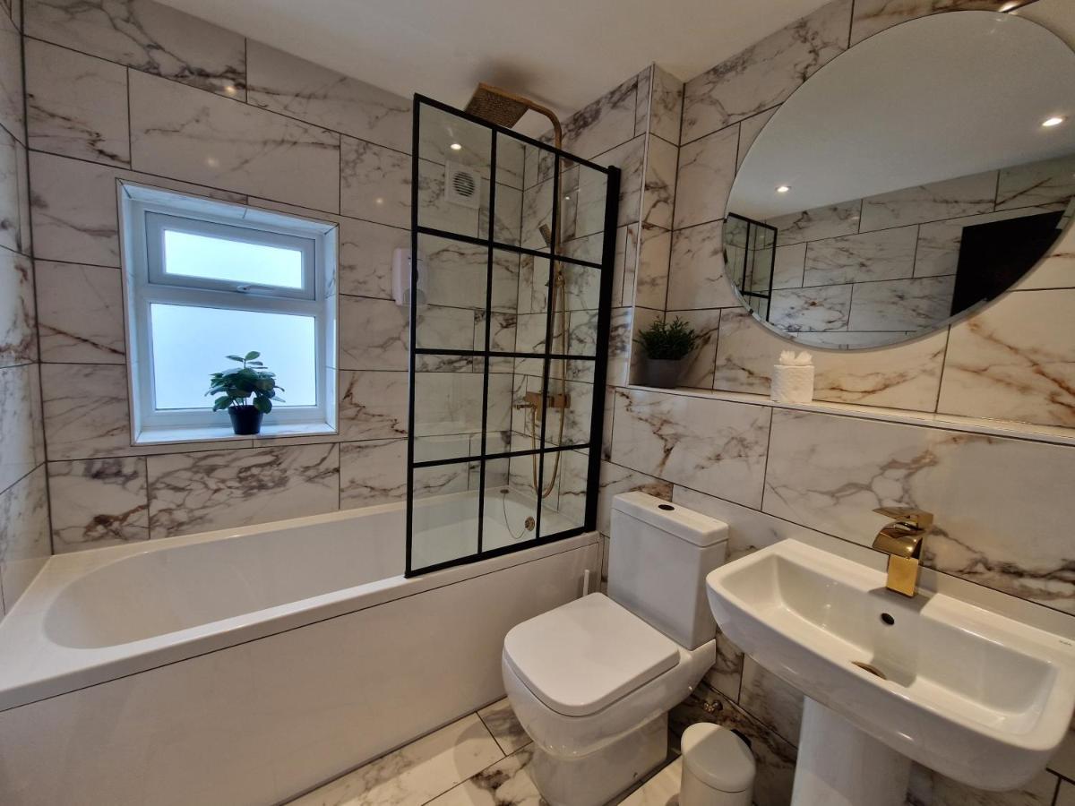 3 Bedroom Stylish Home Merthyr Merthyr Tydfil Buitenkant foto