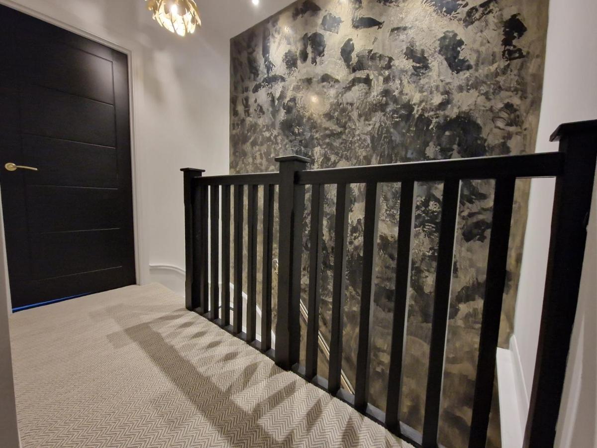 3 Bedroom Stylish Home Merthyr Merthyr Tydfil Buitenkant foto